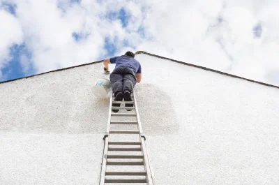 Peinture extérieure à Pézènes-les-Mines — façades et ravalement